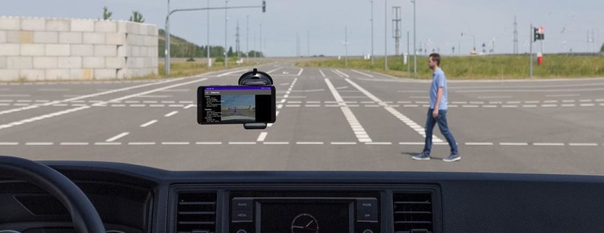 HERE, Vodafone and Porsche partner on real-time warning system